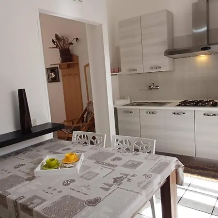Casa Ivana Noi Passione Nyaraló Torre Lapillo